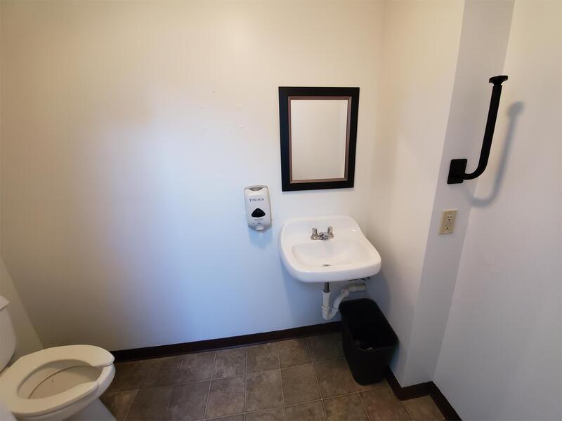 163 - 165 West Huron Street - 163 Com property image