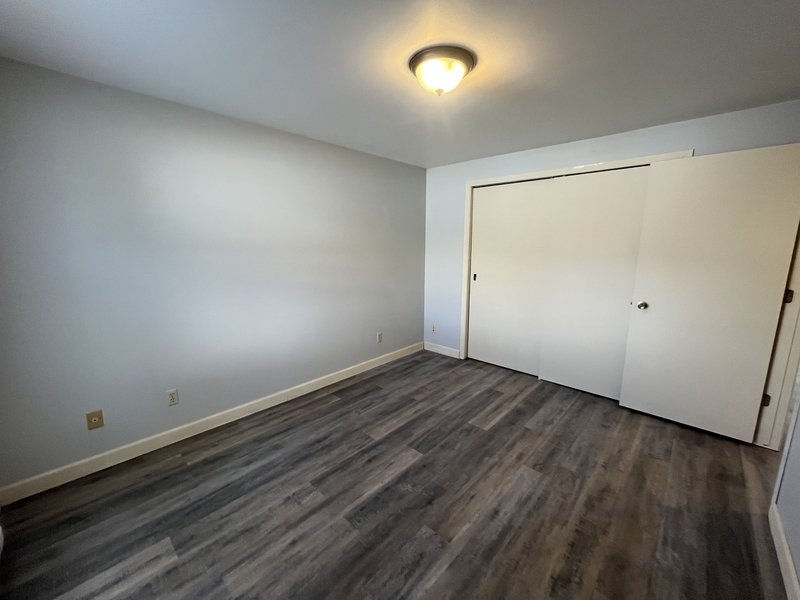 2528 Camelot Boulevard Unit A property image