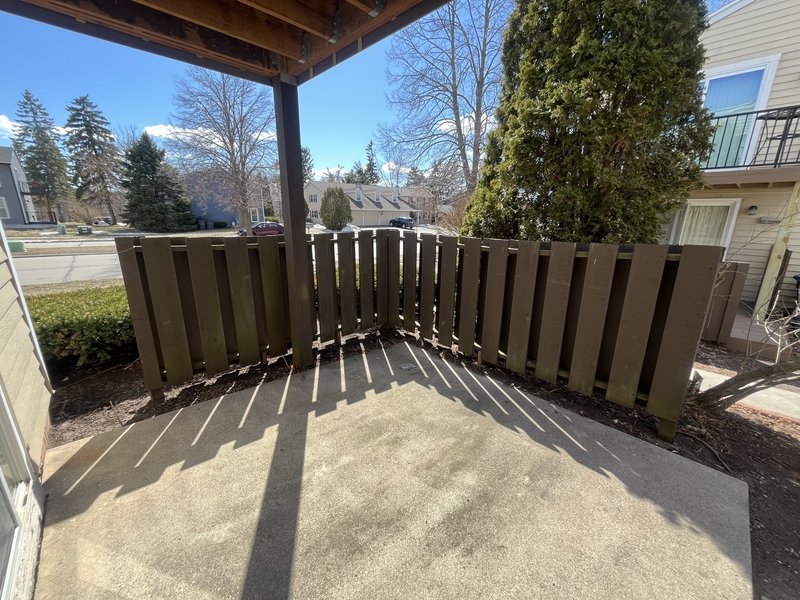 2528 Camelot Boulevard Unit A property image