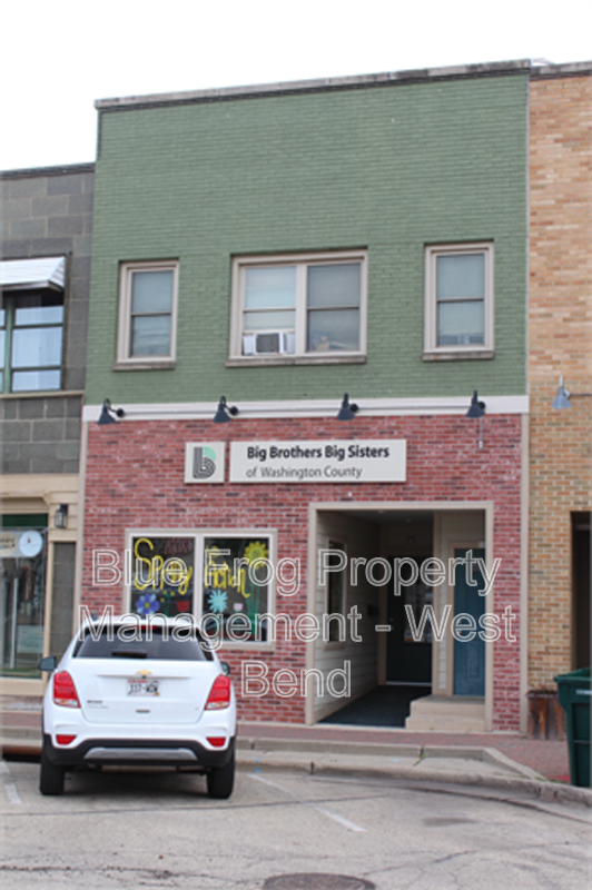 Updated 3 Bed for Rent in Downtown West Bend property image