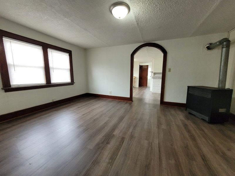 804 Pacific Street - A property image