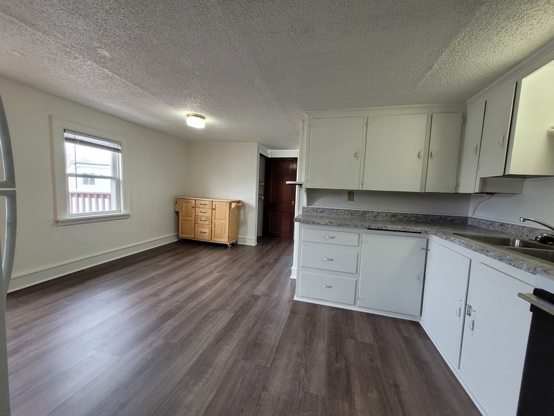 804 Pacific Street - A property image