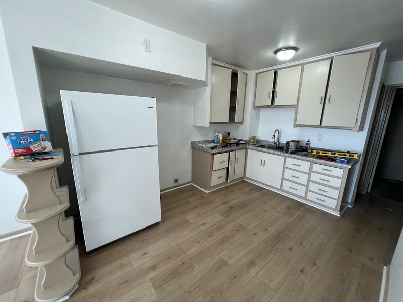 410 - 412 N Lake St - 412 A property image