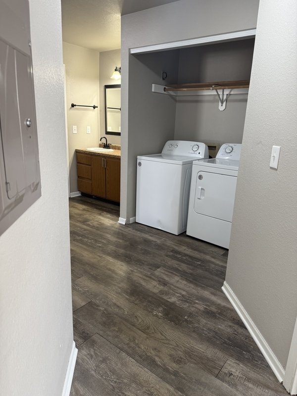 825 Wisconsin Street - 3A property image