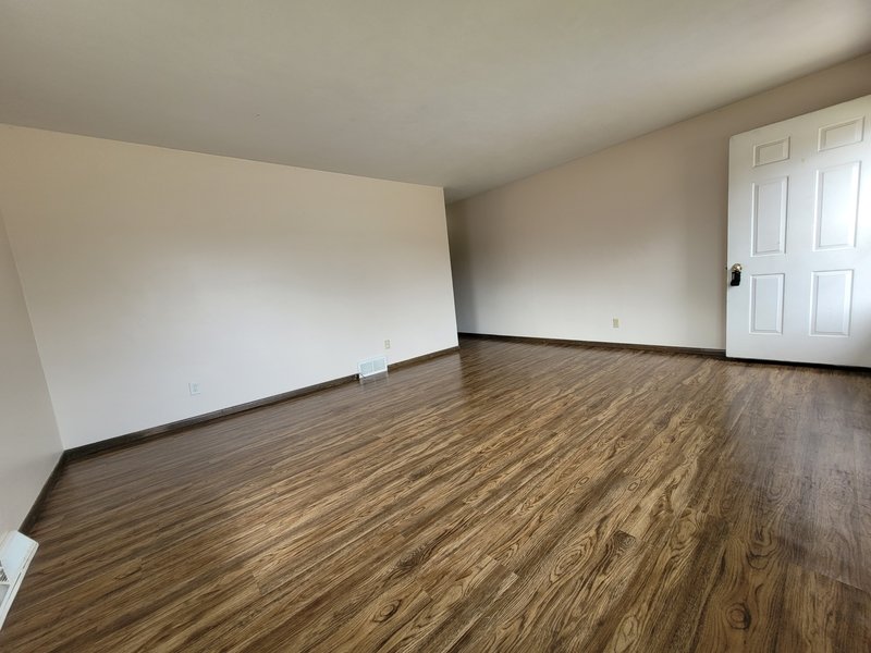 1629/1631 North Birchwood Avenue - 1629 property image