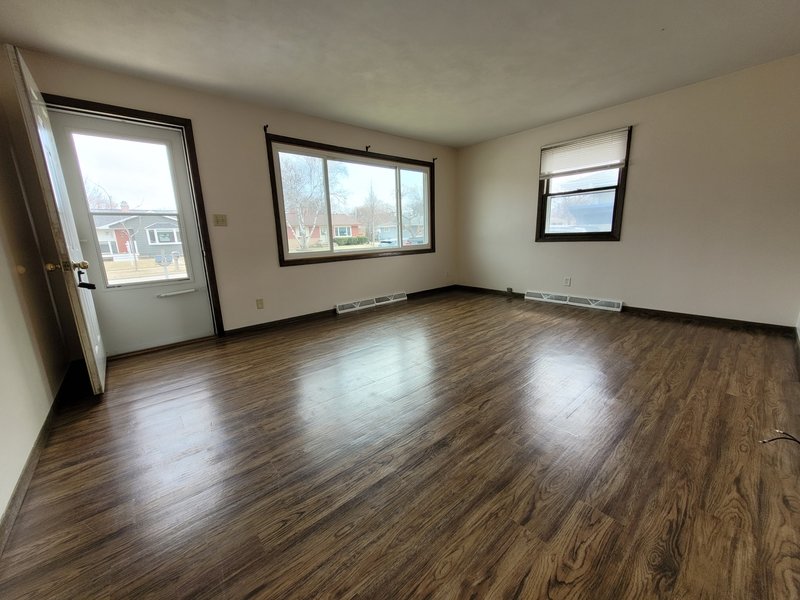 1629/1631 North Birchwood Avenue - 1629 property image