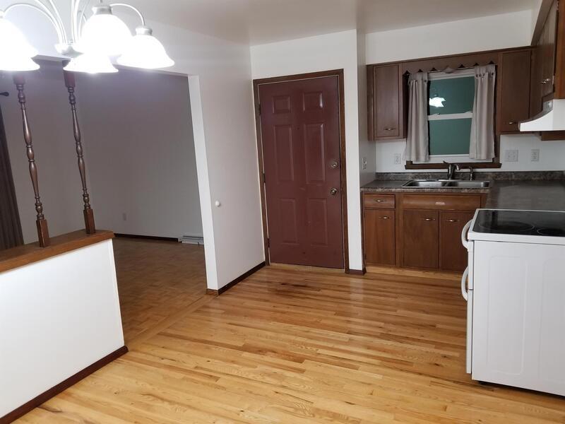 1097/1099 Laurel Court - 1099 property image