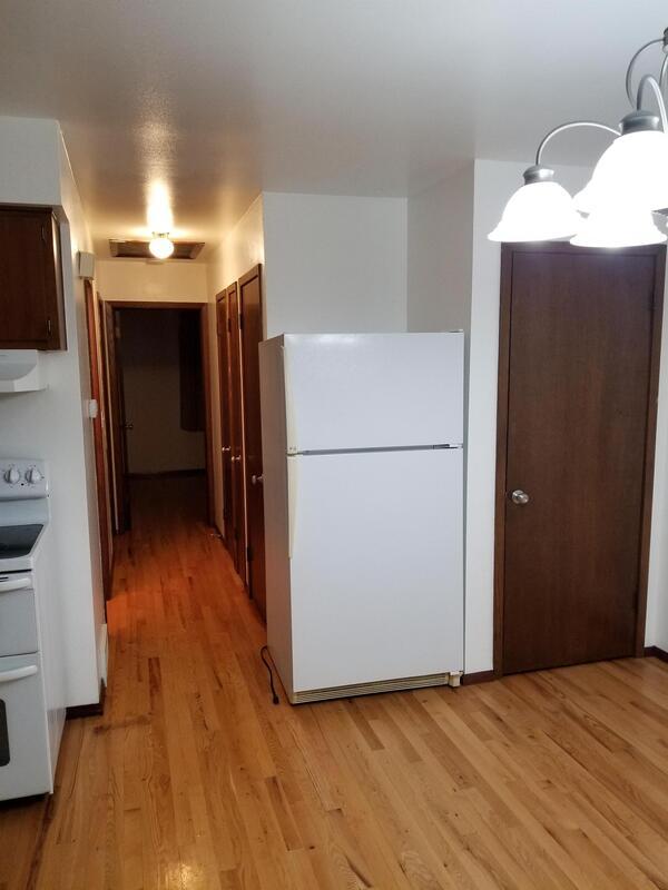 1097/1099 Laurel Court - 1099 property image