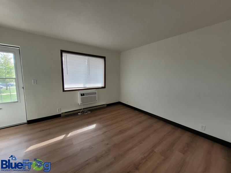 1914 Division Street - 18 property image