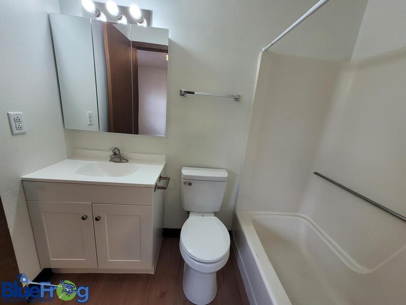 1914 Division Street - 18 property image