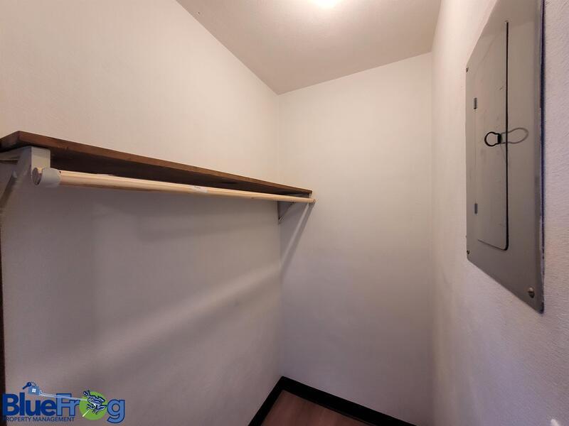 1914 Division Street - 18 property image