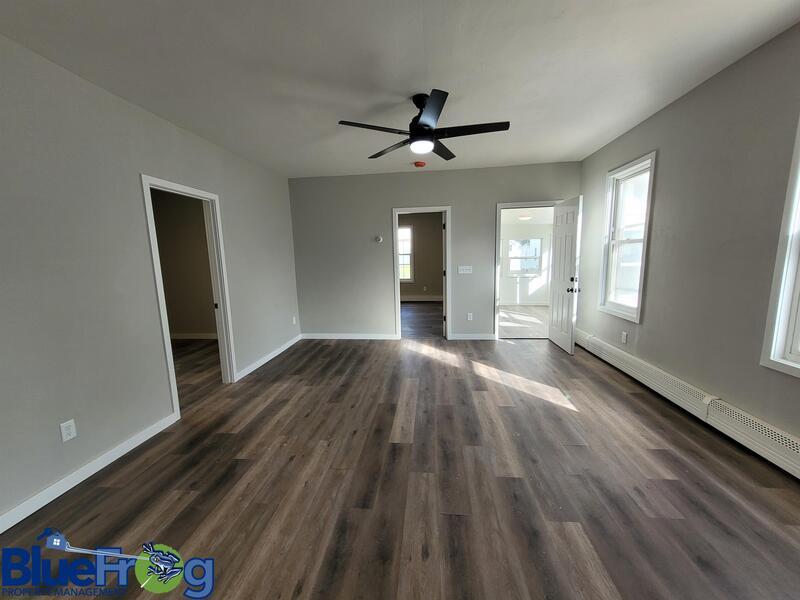 631 West 10th Avenue property image