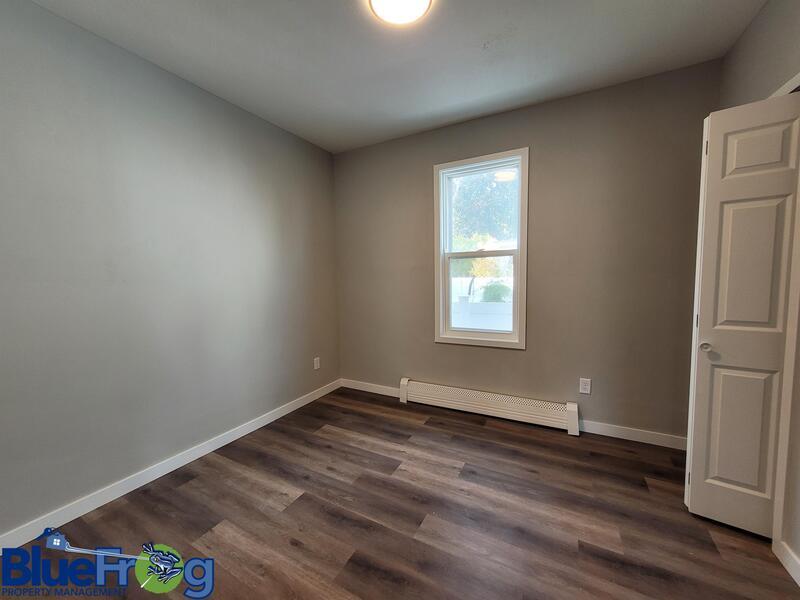 631 West 10th Avenue property image