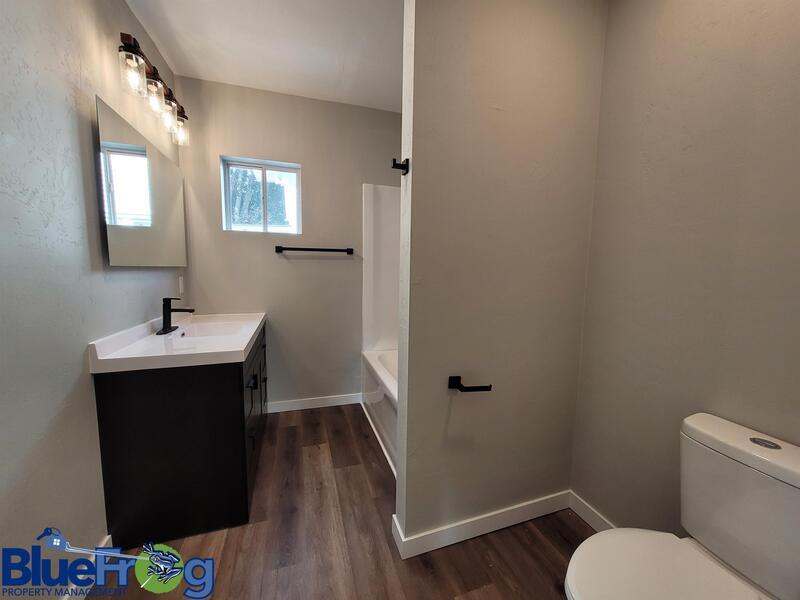 631 West 10th Avenue property image