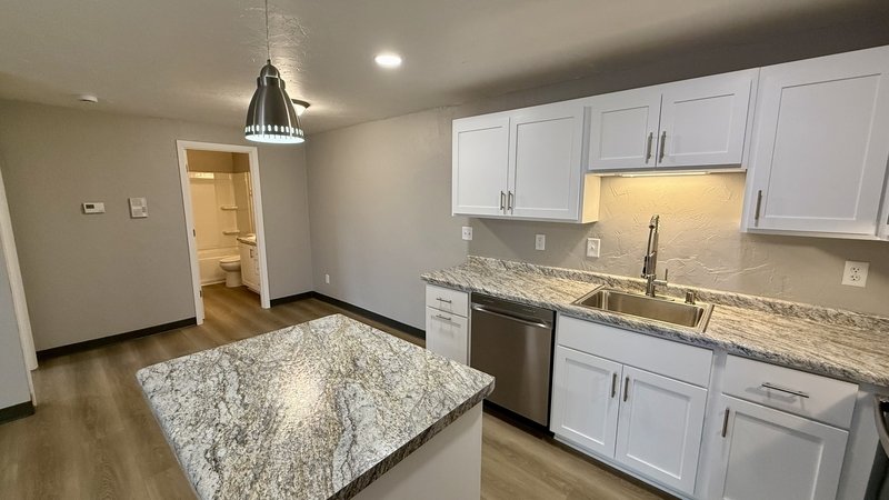 2752 Humboldt Road - 14 property image