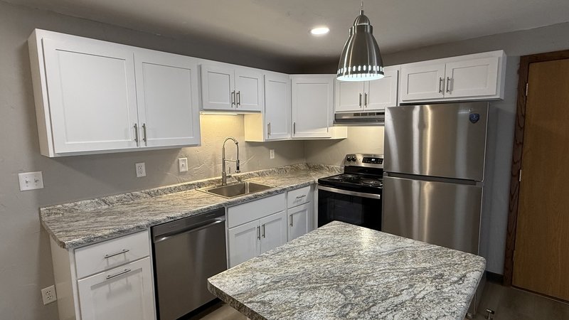 2752 Humboldt Road - 14 property image