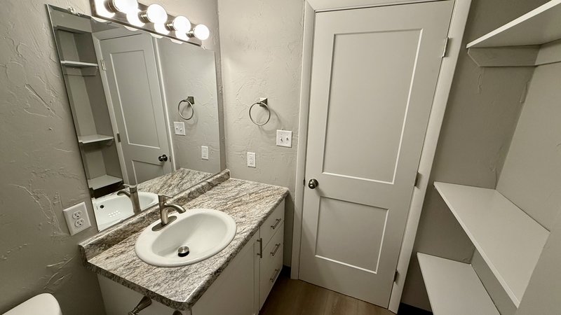 2752 Humboldt Road - 14 property image