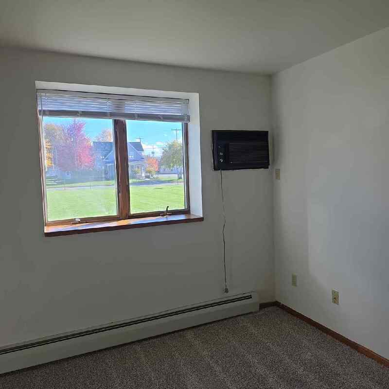 220 Robbins Street - 5 property image