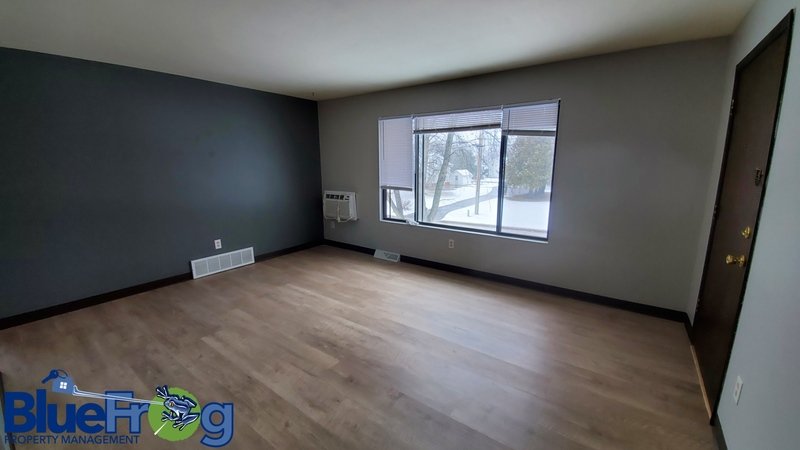 356 East Marquette Street - 5 property image