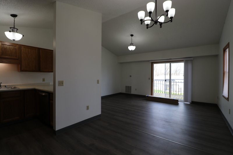 2216 Valley Road property image