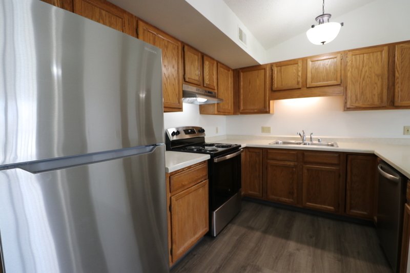 2216 Valley Road property image