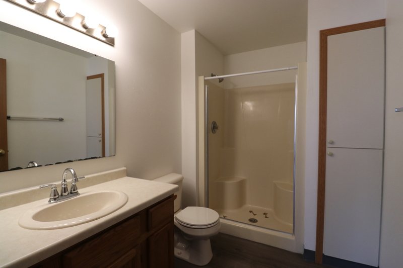 2216 Valley Road property image