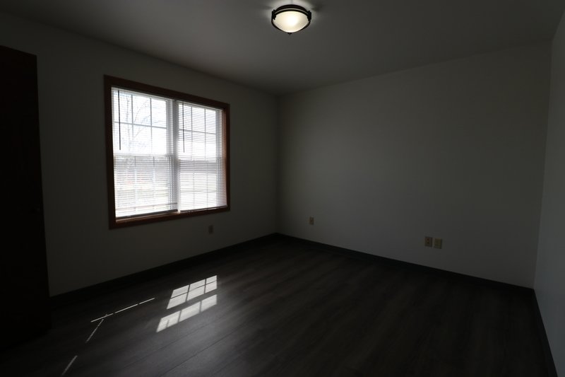 2216 Valley Road property image