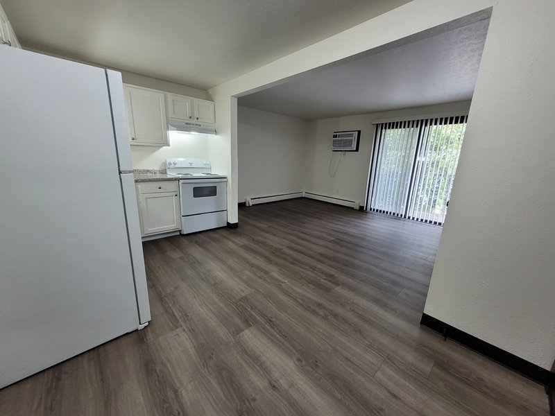 545 Spinnaker Lane - F property image