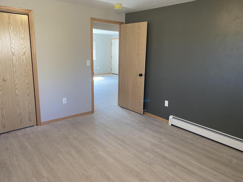 301 Leeland Street - 7 property image