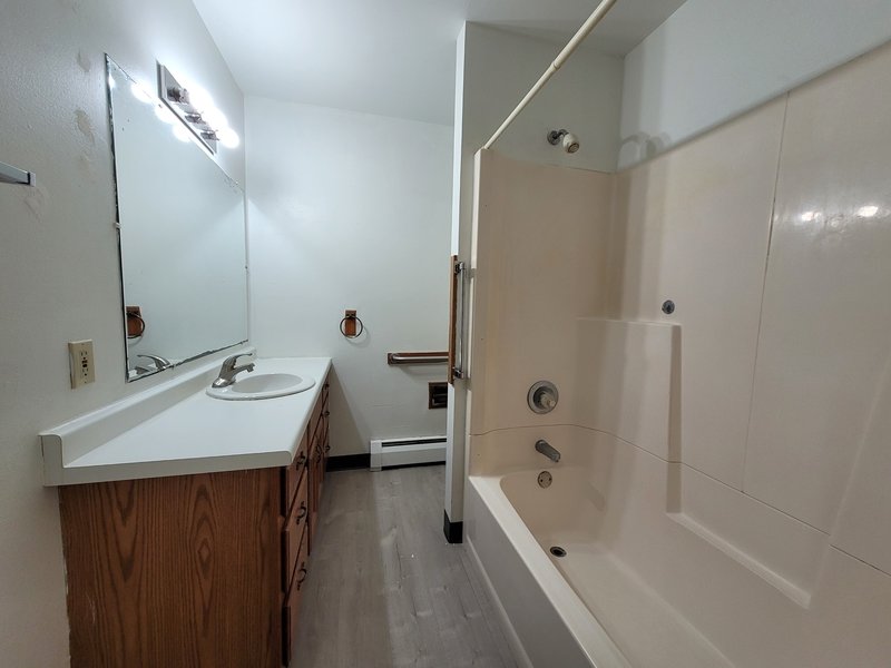 220 Robbins Street - 5 property image