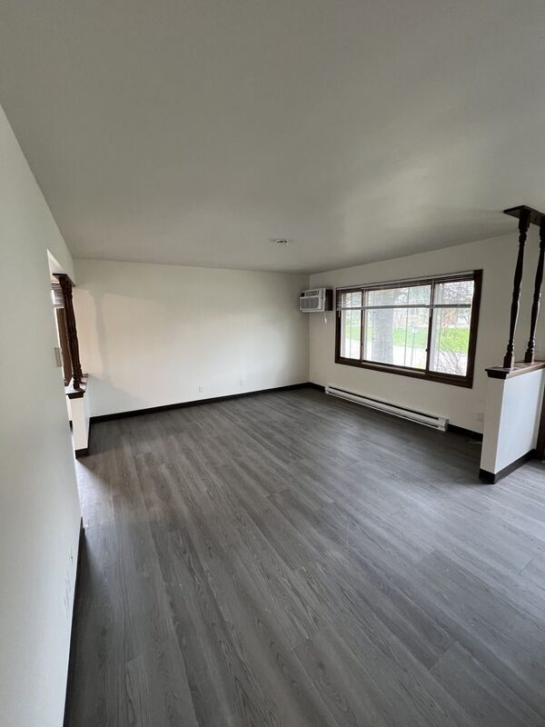 New Listing! property image