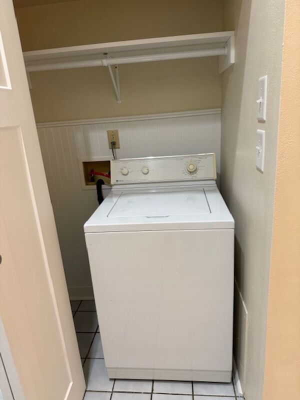 Updated 3 Bed for Rent in Downtown West Bend property image