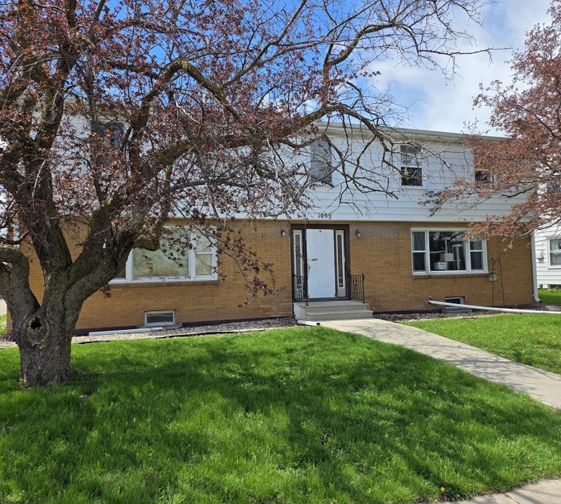 1095 Gillingham Road - D property image