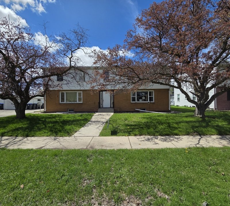 1095 Gillingham Road - D property image