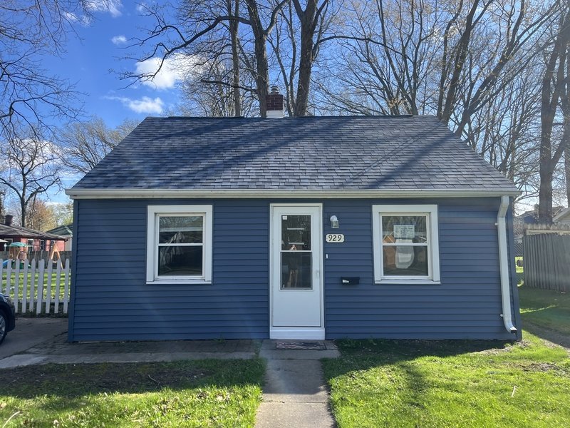929 Biemeret Street property image