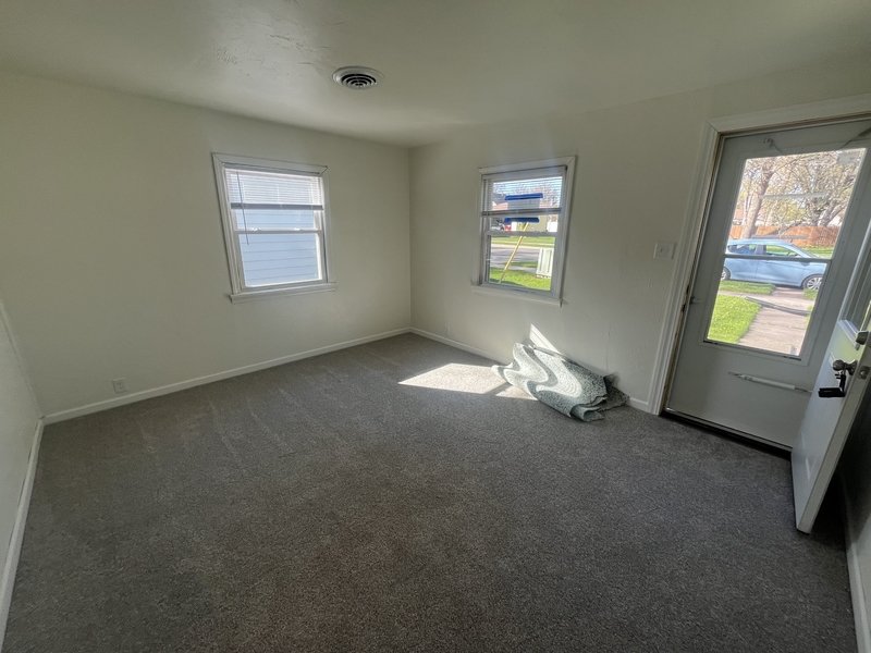 929 Biemeret Street property image