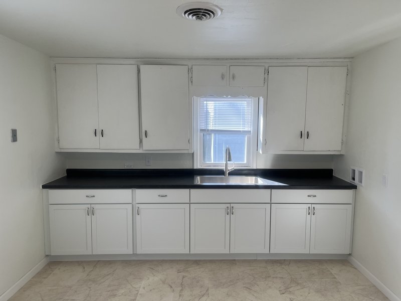 929 Biemeret Street property image