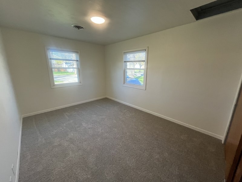 929 Biemeret Street property image