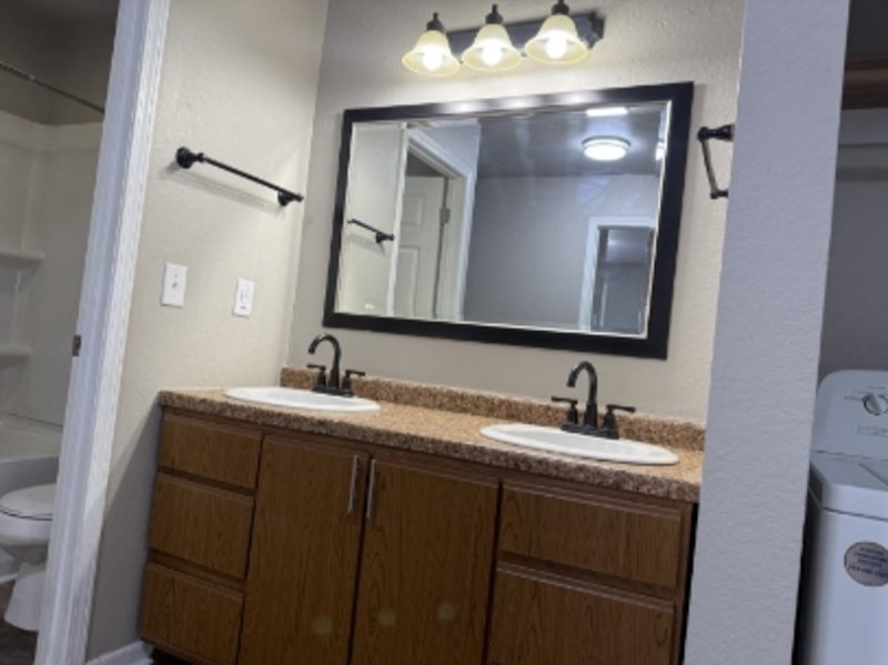 835 Wisconsin Street - 2D property image