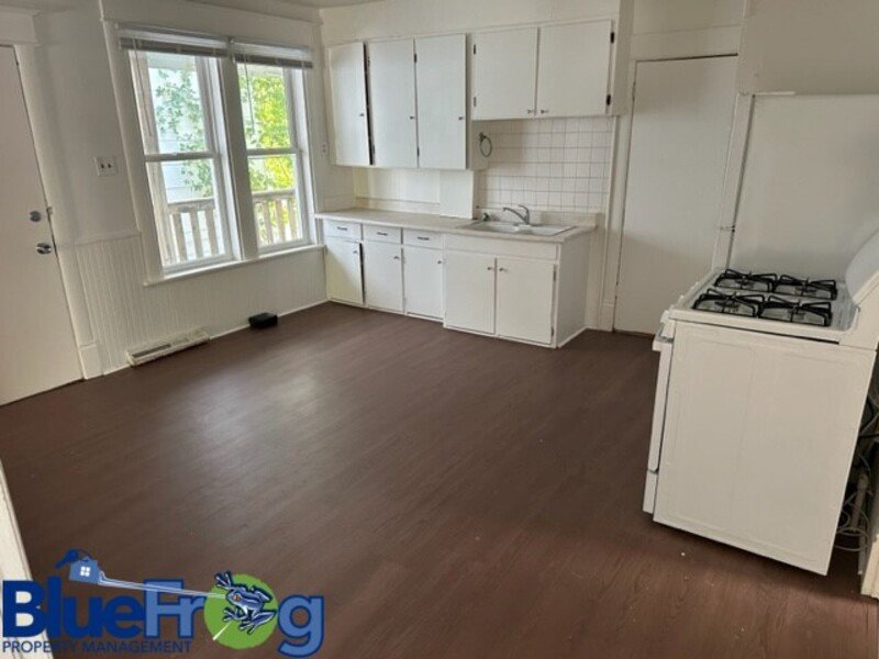 1013 Clara Avenue property image
