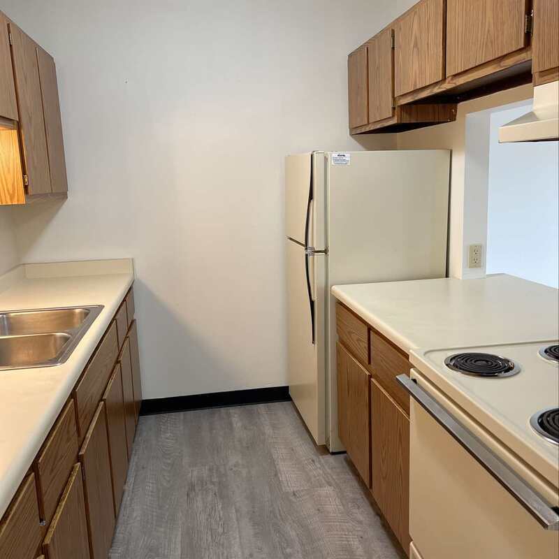 430 Sullivan Street - 2 property image