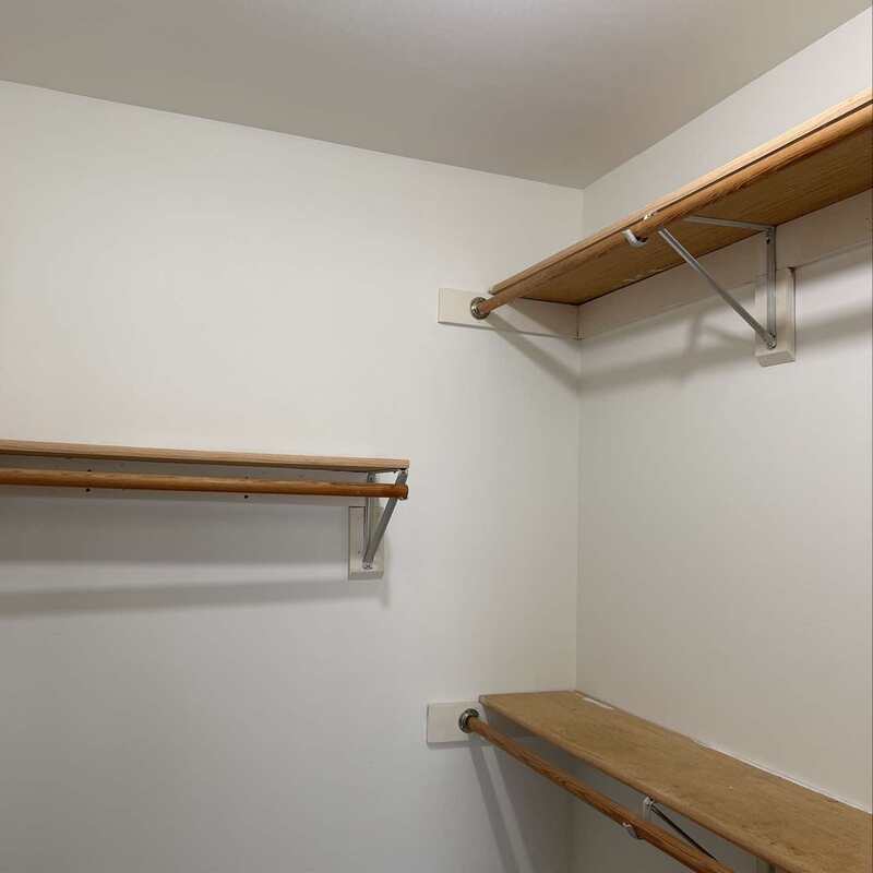 430 Sullivan Street - 2 property image