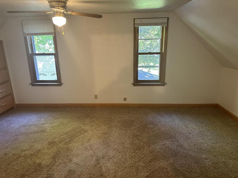 326/328 Mill Street - 326 - upper property image