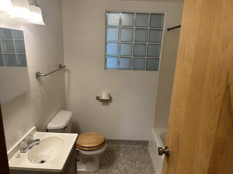 326/328 Mill Street - 326 - upper property image
