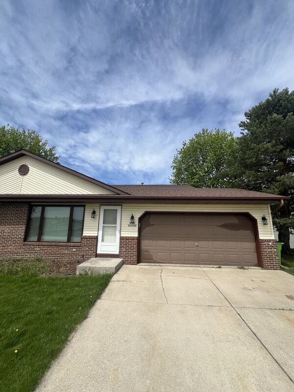 2 Bedroom / 1 Bath Unit property image