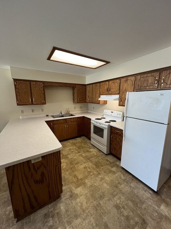 2 Bedroom / 1 Bath Unit property image