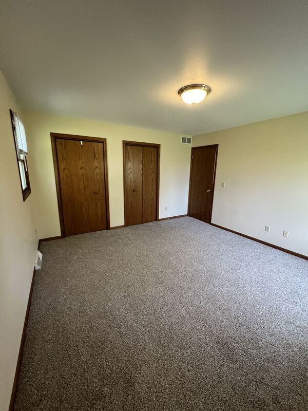 2 Bedroom / 1 Bath Unit property image