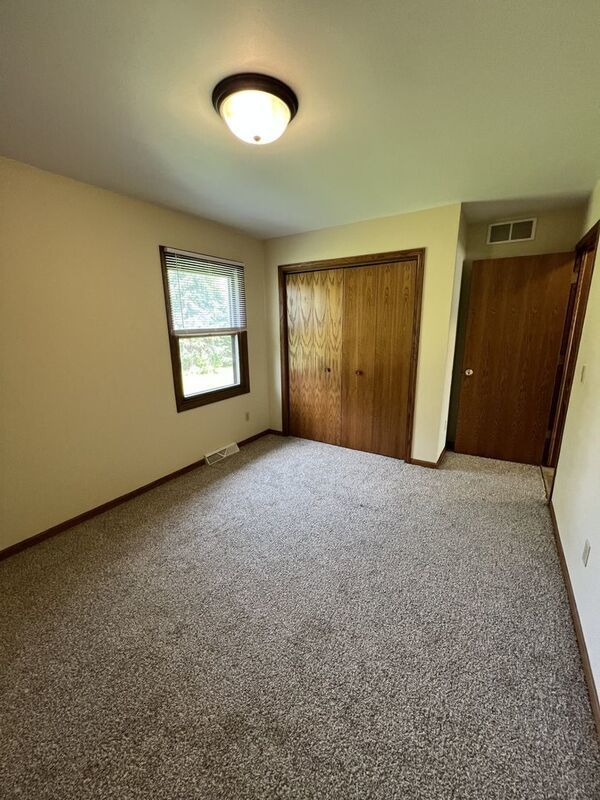 2 Bedroom / 1 Bath Unit property image