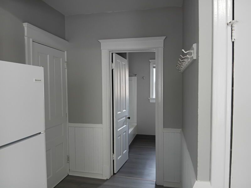 1702 South 10th Street - Lower property image