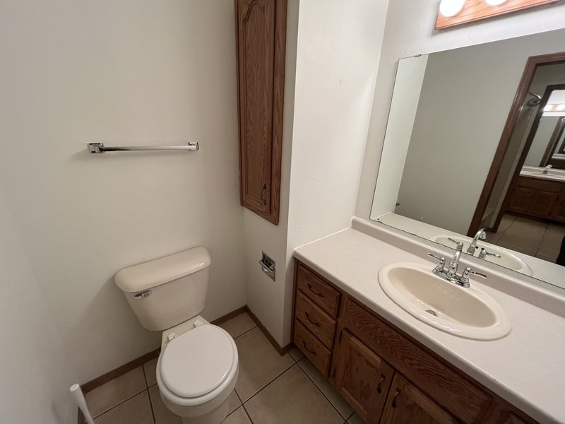 2008/2010 Schanock Drive - 2008 property image